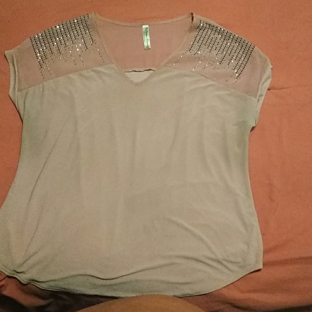 Sparkling pink shirt